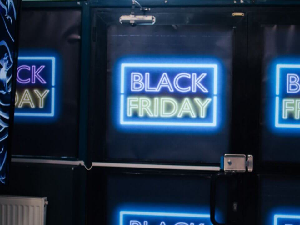 Descuentos hosting black friday